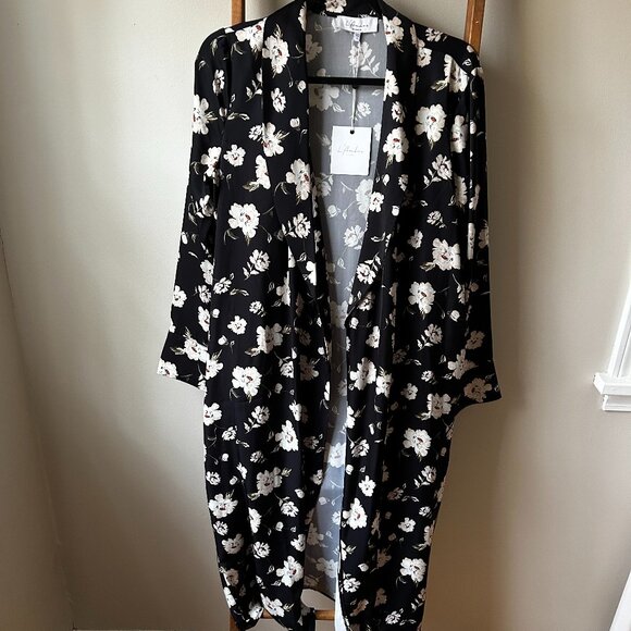 L ' Academie  'The Robe" Floral Duster - Picture 1 of 2